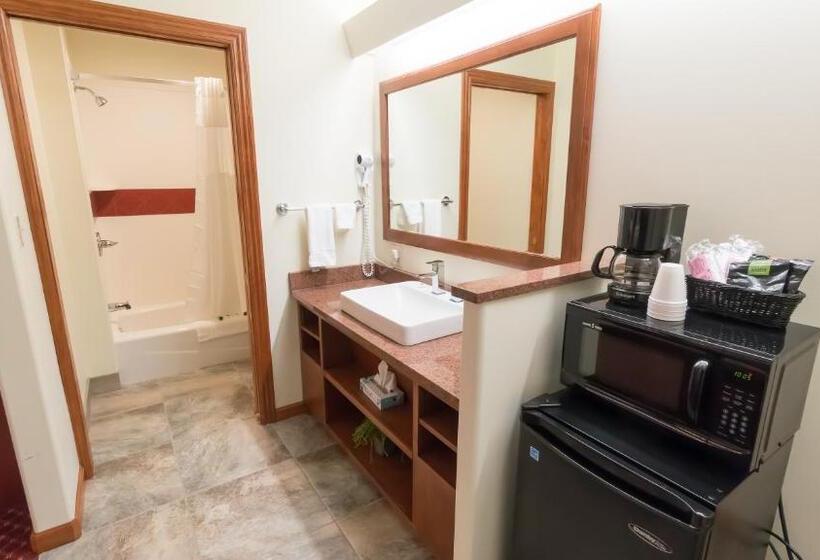 فندق Shepherd Mountain Inn & Suites