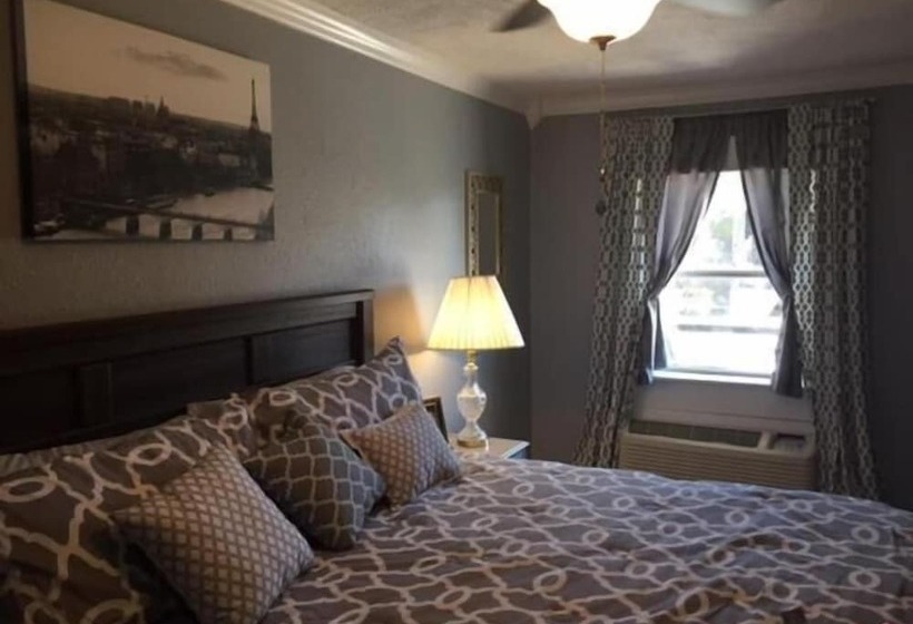 فندق على الطريق Gators Inn On The Bayou
