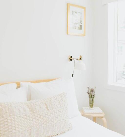 فندق على الطريق Naramata Courtyard Suites