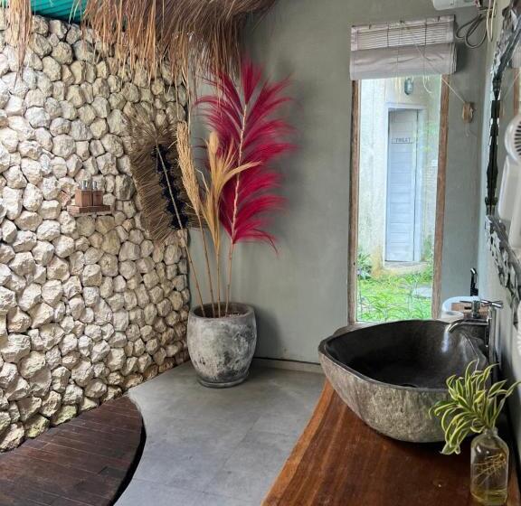 مبيت وإفطار Coco Verde Bali Resort