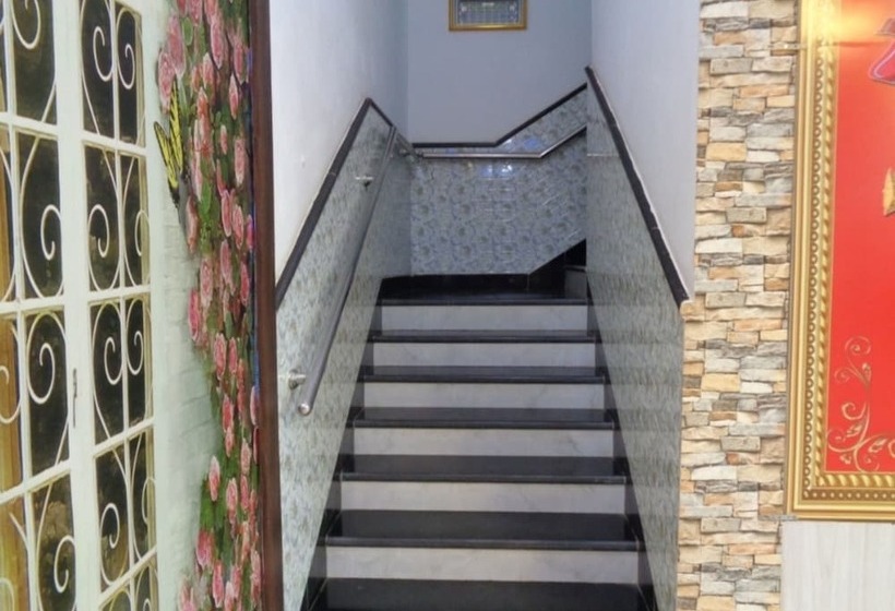 酒店 Pinaki Inn