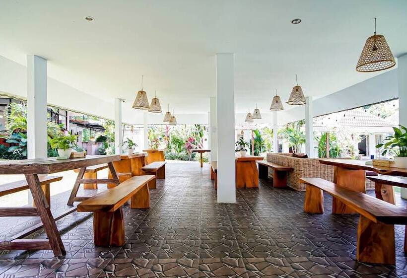 민박 Agung Wiwin Homestay & Restaurant