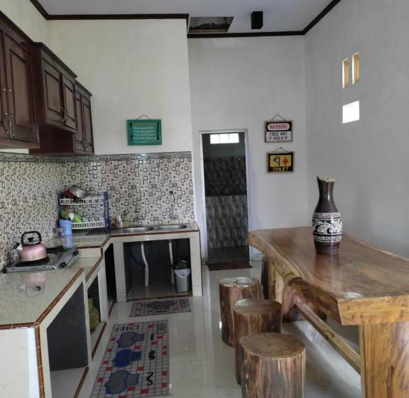 مبيت وإفطار Kopikuin Bromo Homestay
