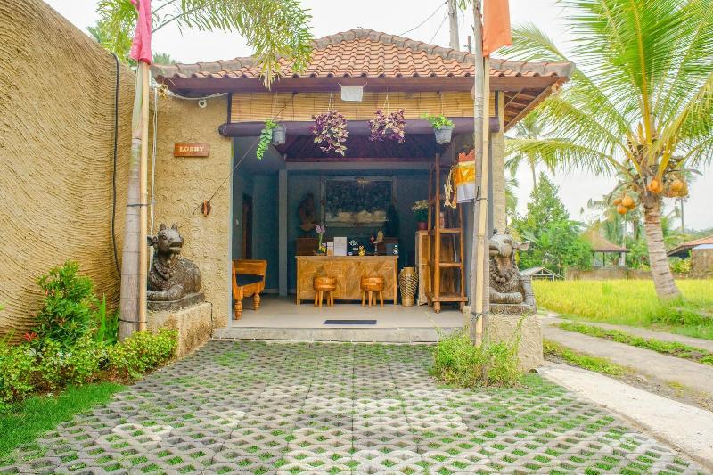 민박 Umakelod Sebatu Villas