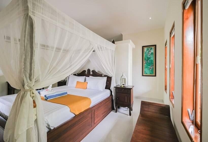 Отель Poinciana Resort Bali