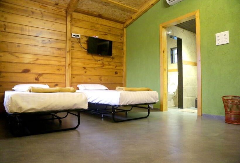 בית מלון כפרי Sai River Resort