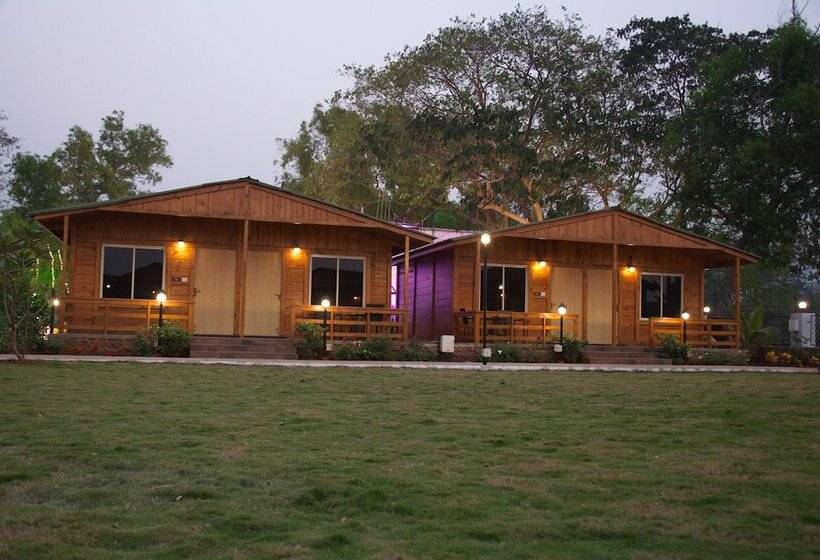 בית מלון כפרי Sai River Resort