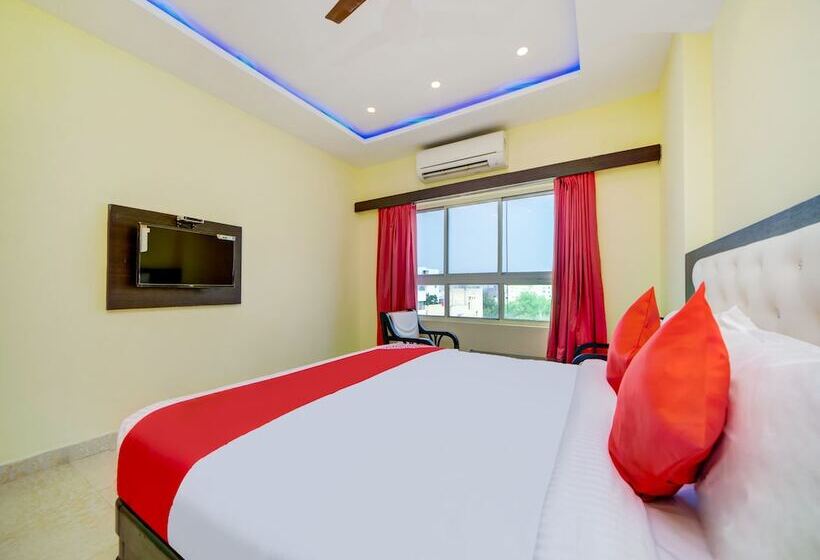 호텔 Srs Regency By Oyo Rooms