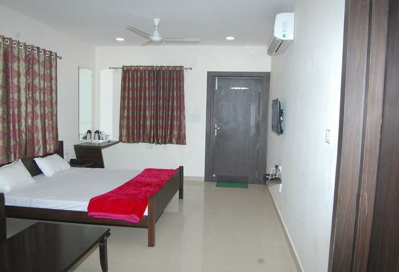 בית מלון כפרי Surya