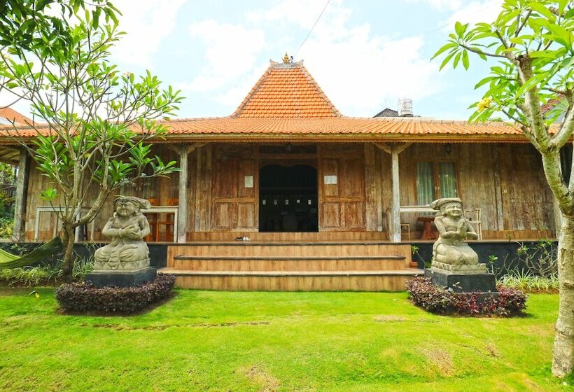 펜션 Damar Emas Guesthouse