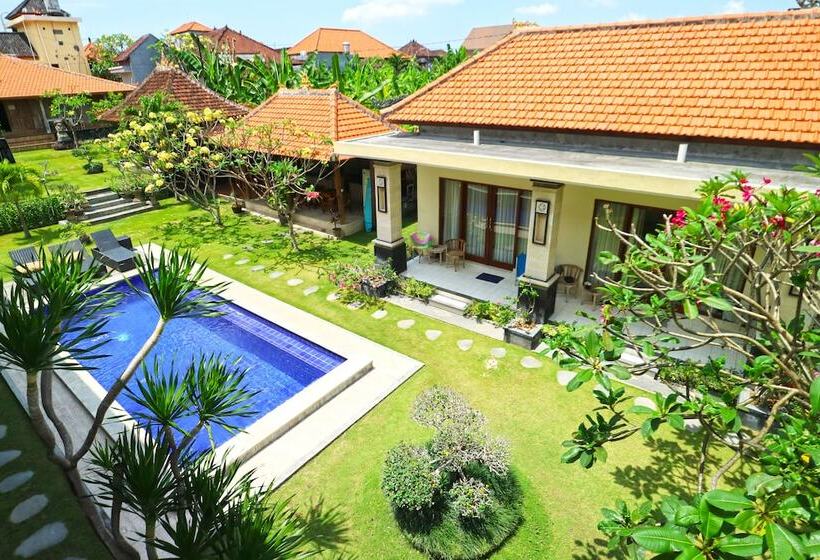 펜션 Damar Emas Guesthouse