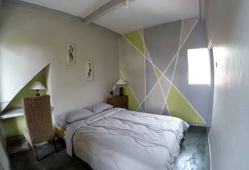 Пансион Jro Maman Guest House   Adults Only
