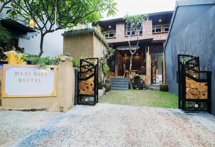 Общежитие Bulan Bali Guest House