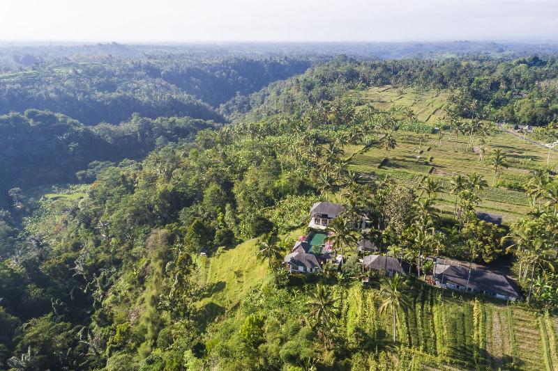 민박 Awan Biru Villas