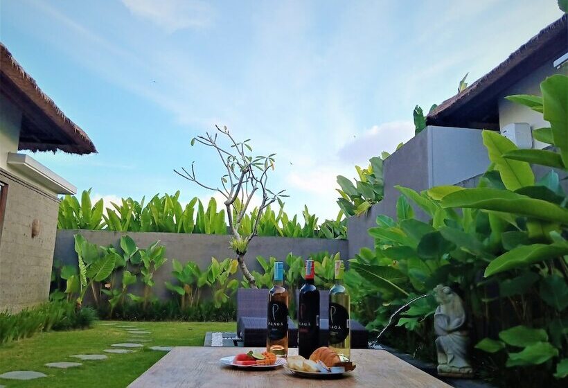 Bed and Breakfast Three Gold Luxury Private Villa