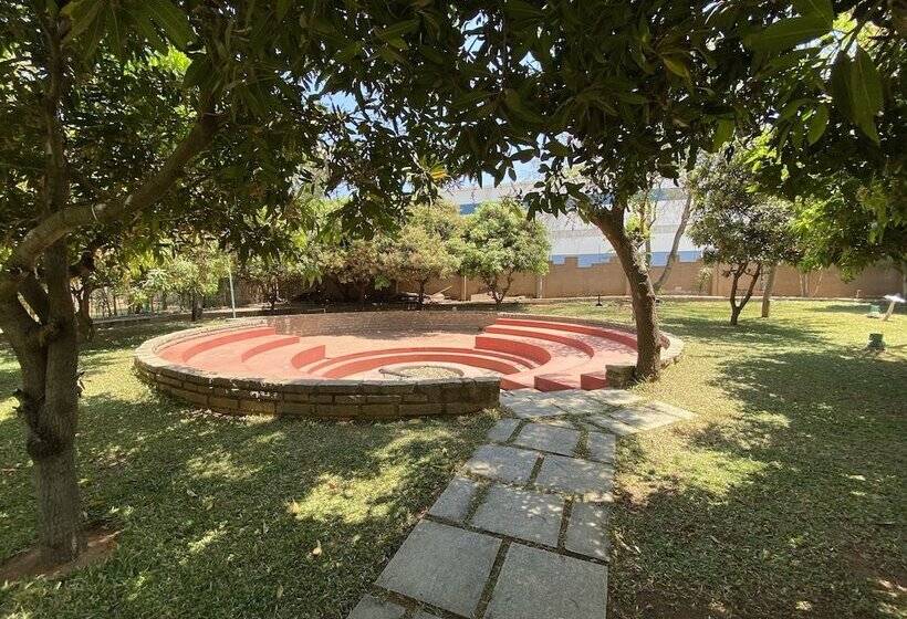 Golden Amoon Resort