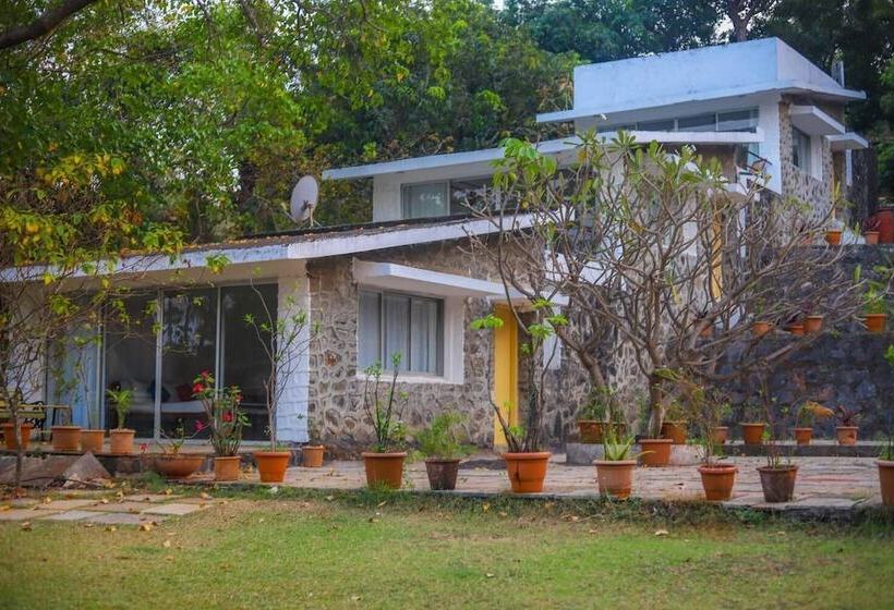 ホテル Beyond Stay Mahua Bagh Murud