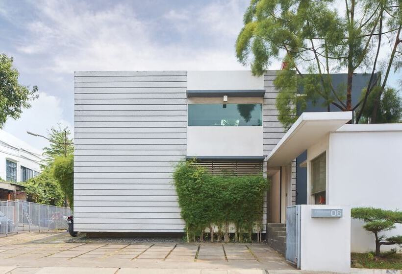 هتل Flat06. Cipete