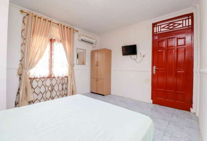 هتل Tachi Stay Guesthouse Syariah