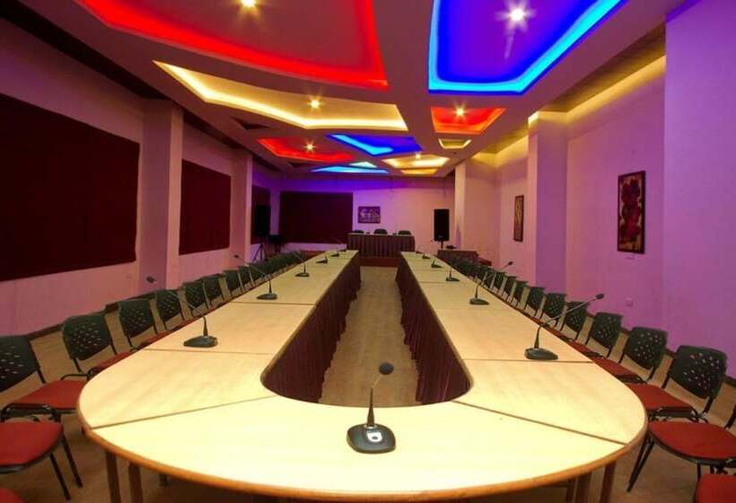 فندق Tuli Veer Bagh Resort