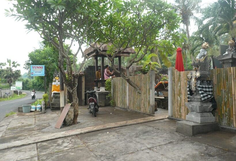 펜션 Yunni Guesthouse