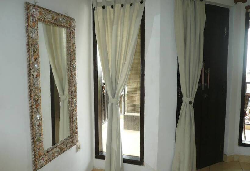 펜션 Yunni Guesthouse