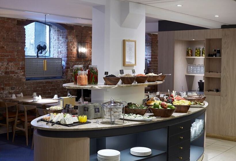 هتل Copenhagen Strand