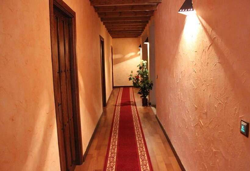 בית מלון כפרי Hostal El Cerro  Only Adults