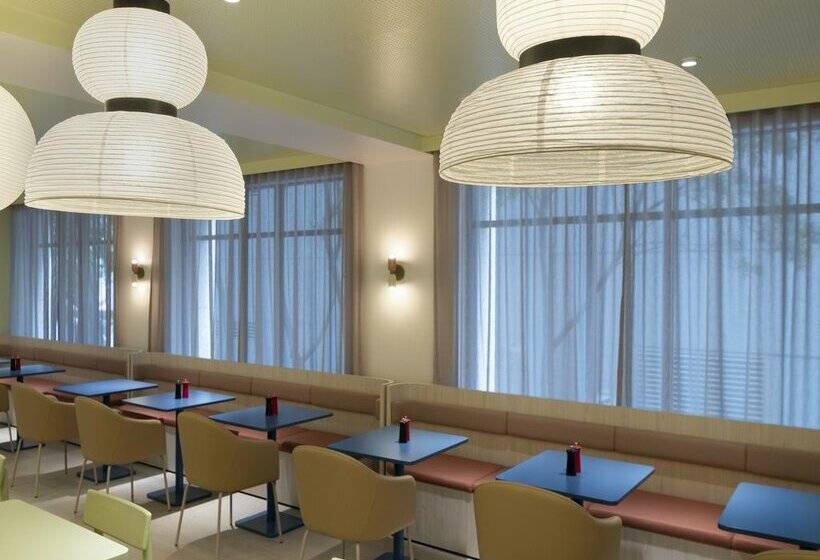 هتل Ibis Styles Sydney Central