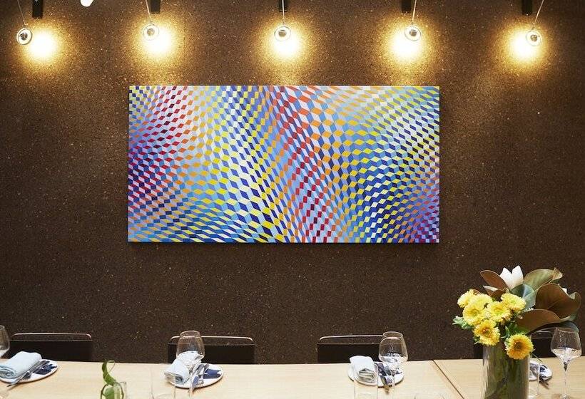 هتل Ovolo Woolloomooloo