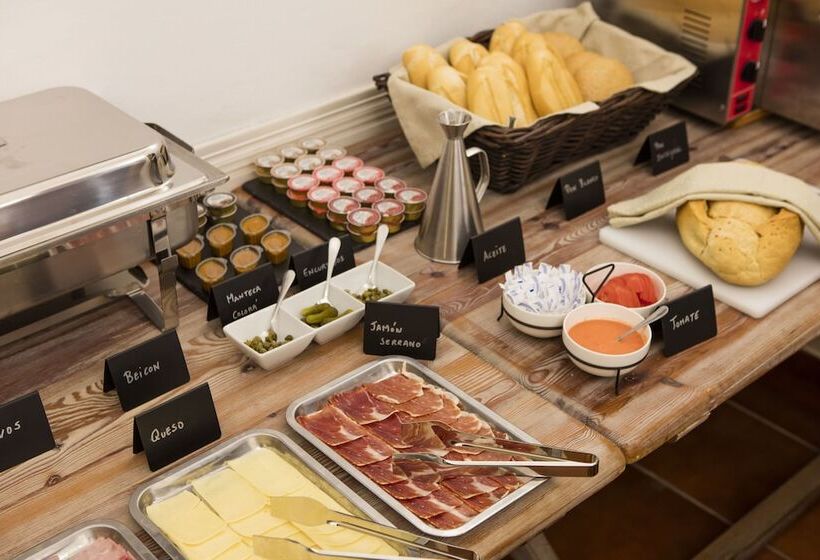 Hotel Rural Tugasa Arco De La Villa