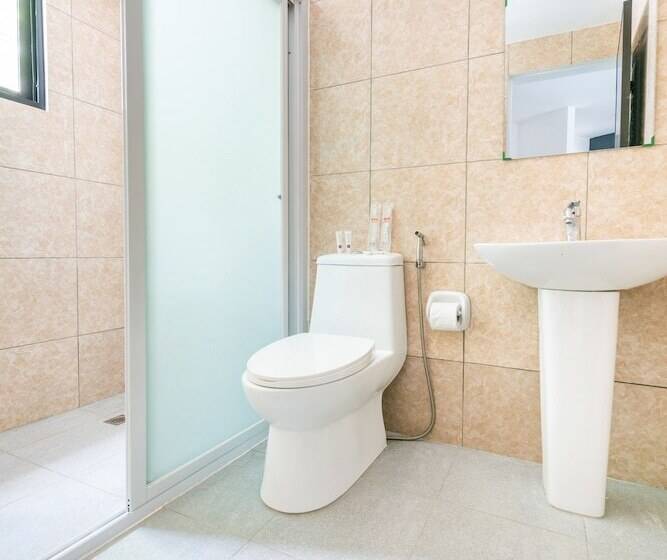 فندق Treasure Point Bataan By Oyo Rooms