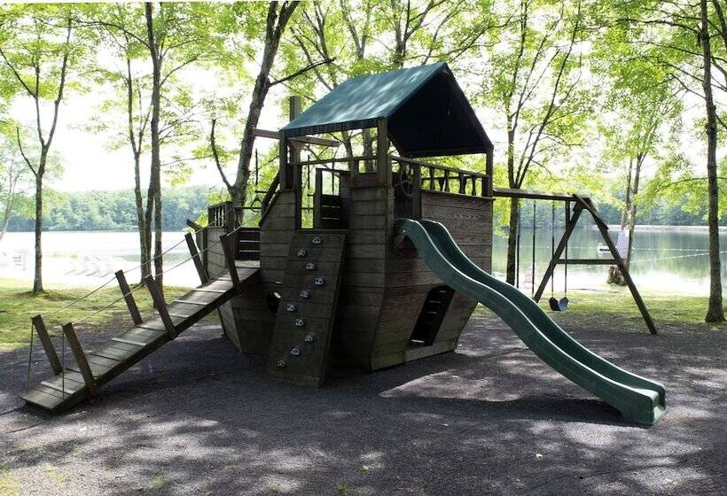 Mountain Springs Lake Resort