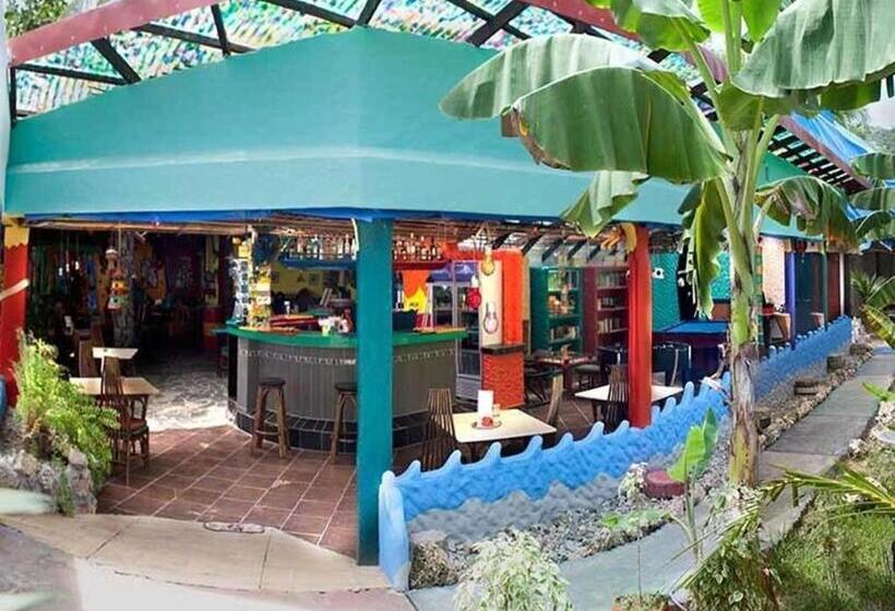 Takatuka Beach Resort