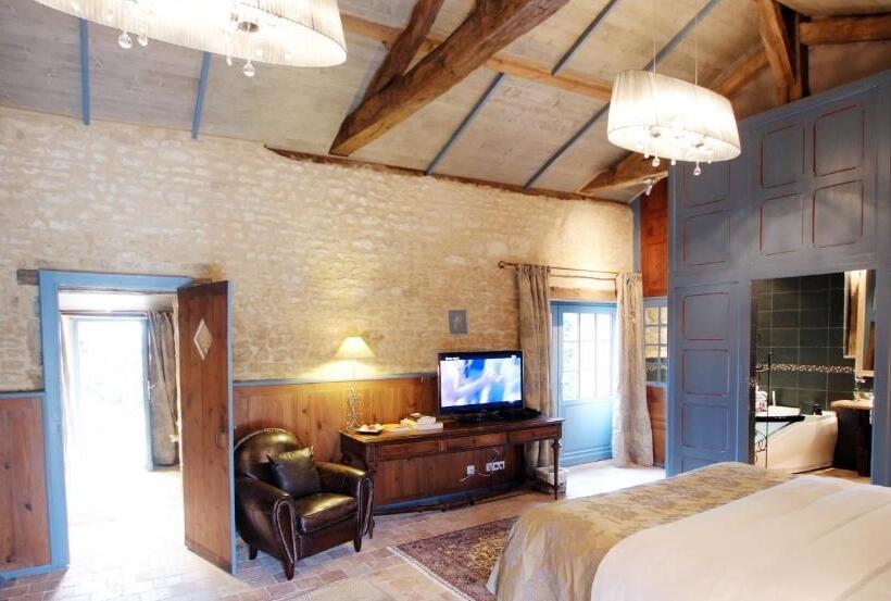ホテル Le Portail En Marais Poitevin   Demeures Et Châteaux