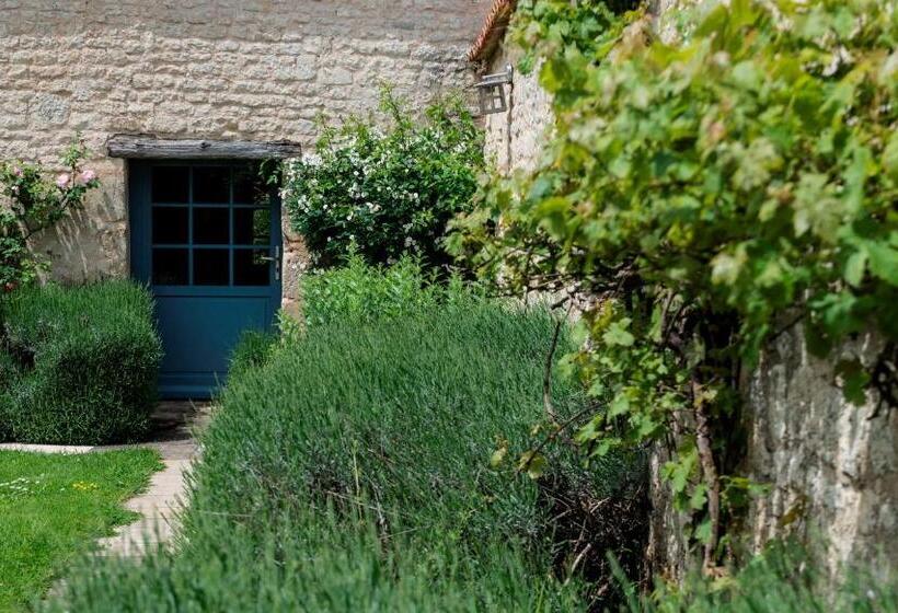 ホテル Le Portail En Marais Poitevin   Demeures Et Châteaux