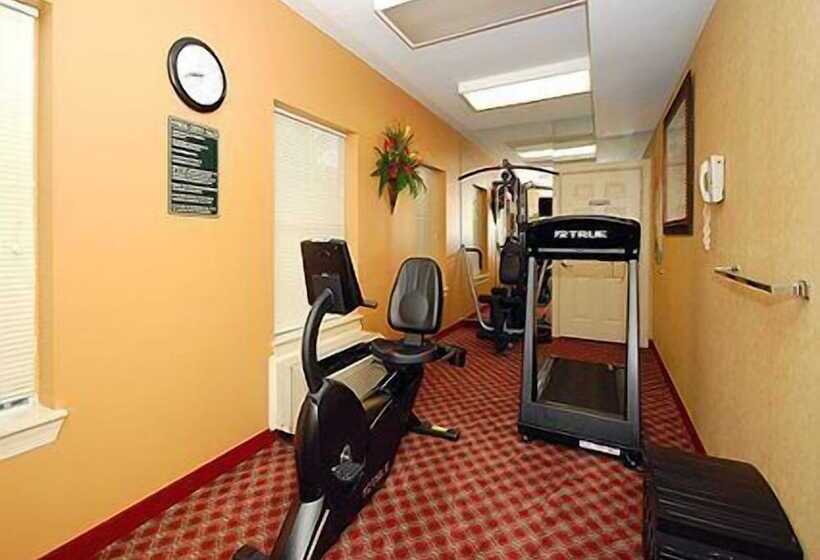 هتل Comfort Inn Birmingham  Irondale