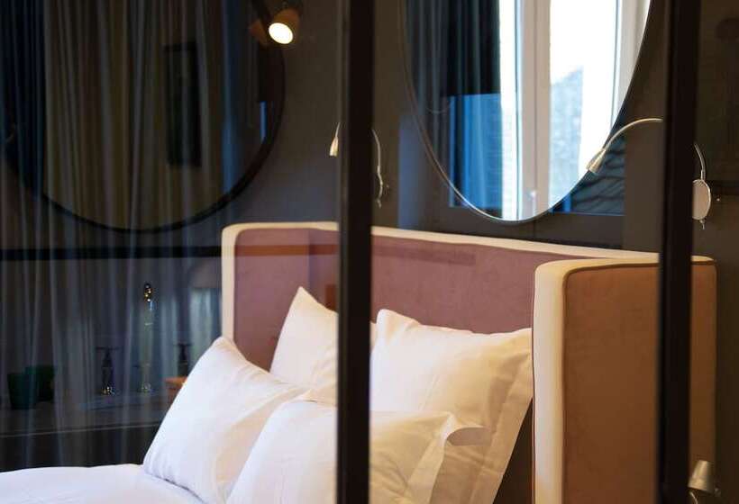 فندق Hôtel De Charme Le Chêne Vert