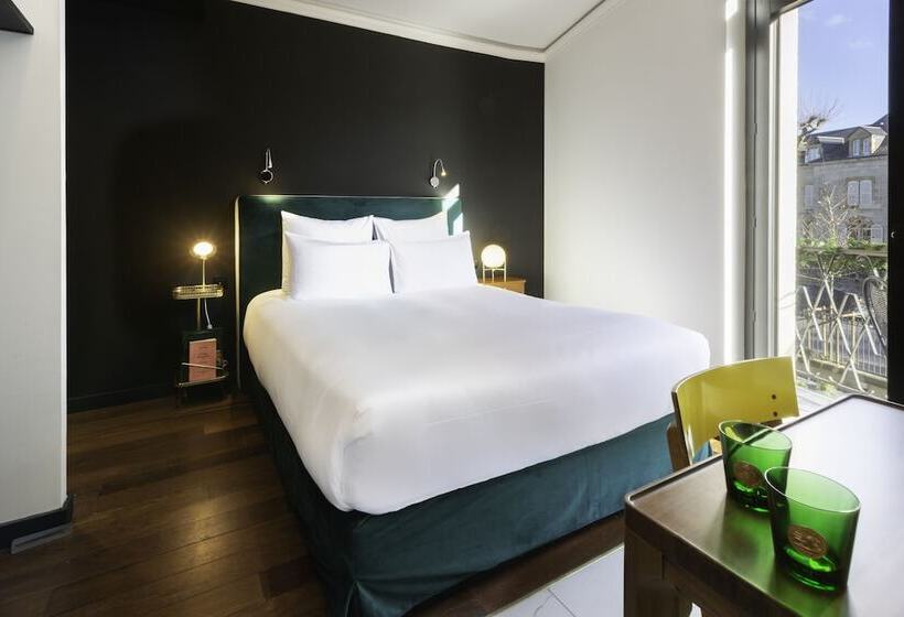 فندق Hôtel De Charme Le Chêne Vert