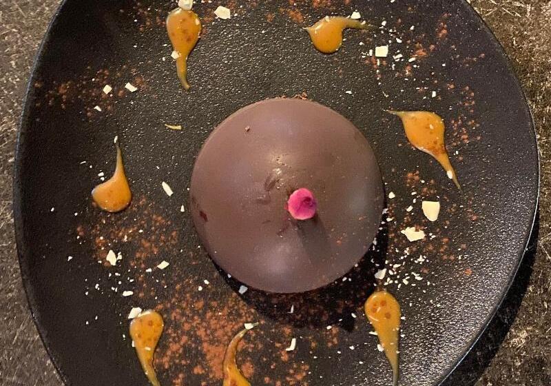 בית מלון כפרי Logis Central Hôtel   Restaurant & Spa