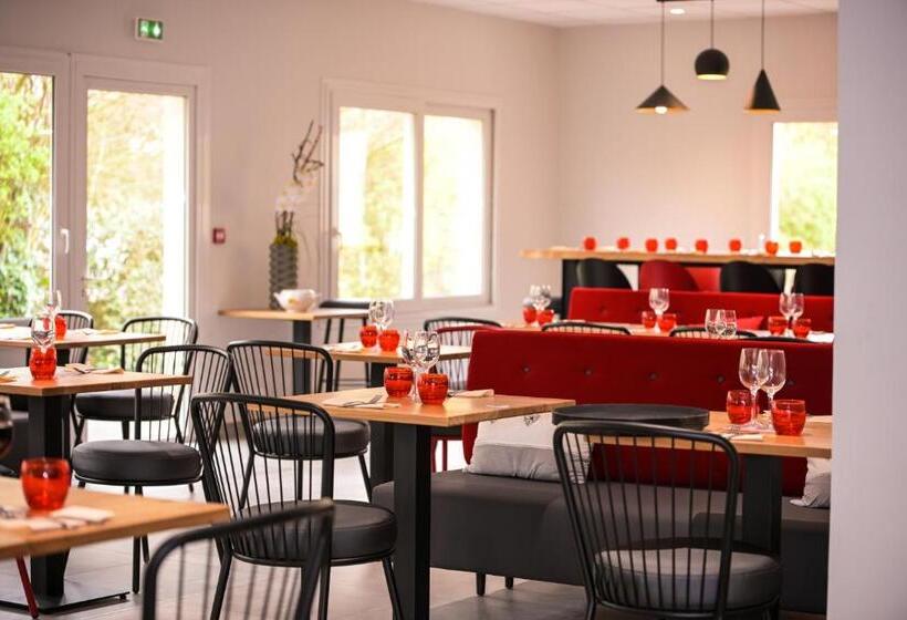 هتل Logis Hôtel Angers Sud