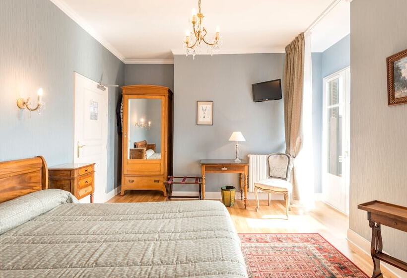 호텔 Logis Hôtel Beau Site