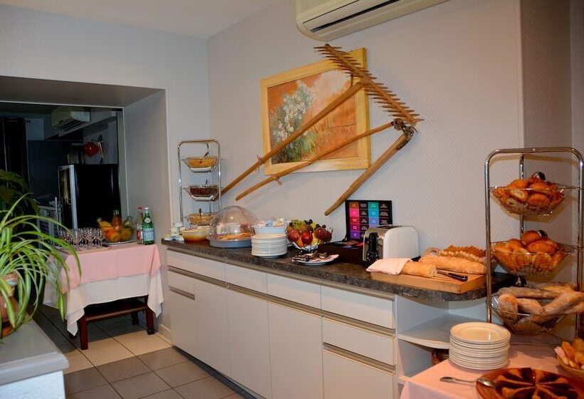 בית מלון כפרי Logis Hôtel Bellevue