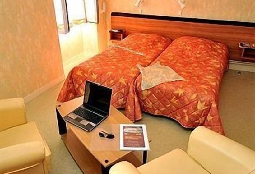 בית מלון כפרי Logis Hôtel Bellevue