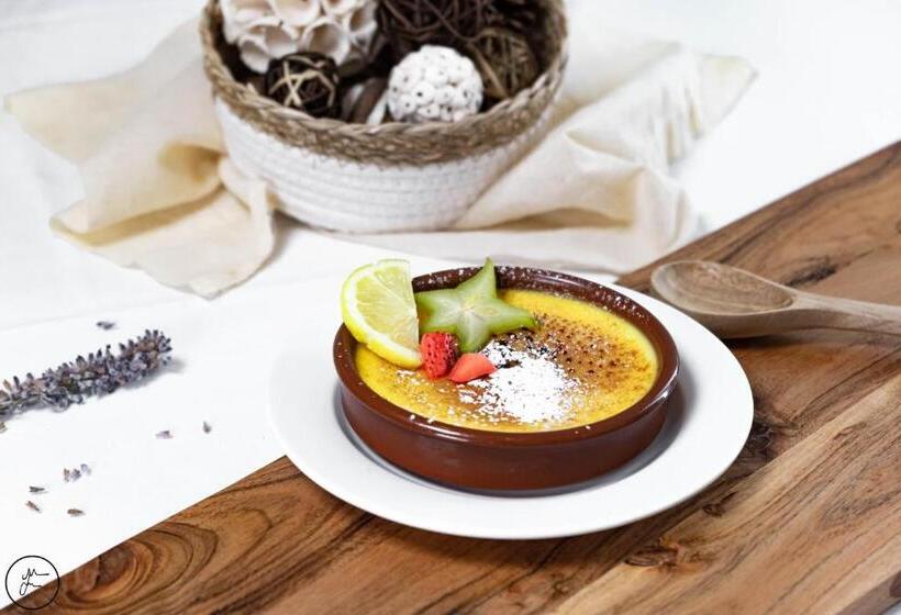 ホテル Logis Hôtel Et Restaurant La Bastide Cabezac