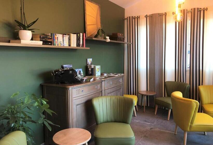 בית מלון כפרי Logis Hôtel St Sylvestre