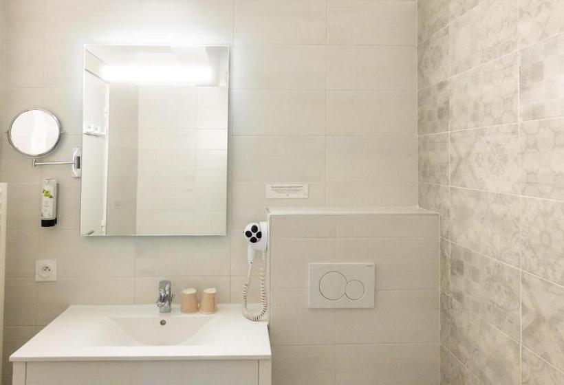 בית מלון כפרי Logis Hôtel St Sylvestre