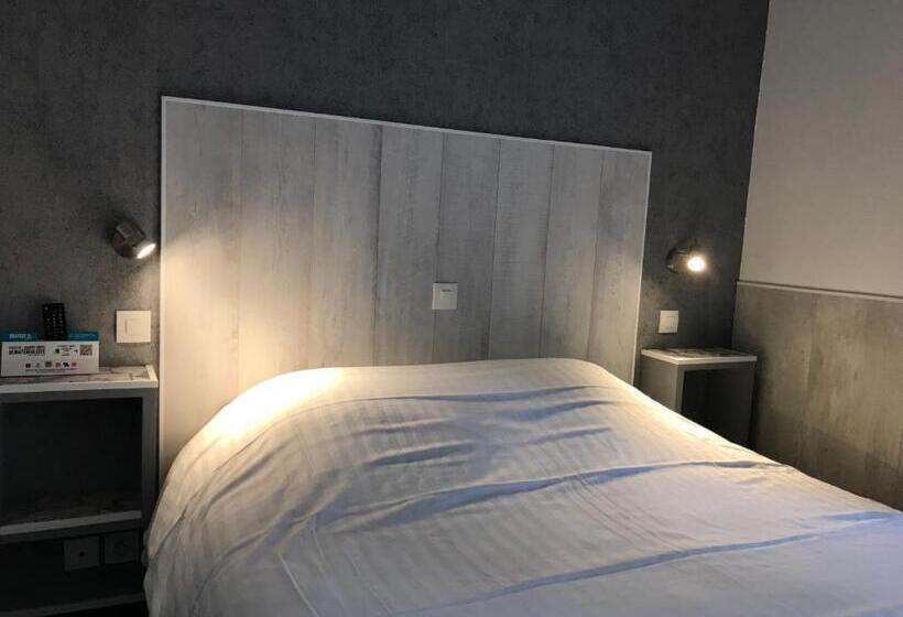 בית מלון כפרי Logis   Le Neptune Hôtel & Restaurant