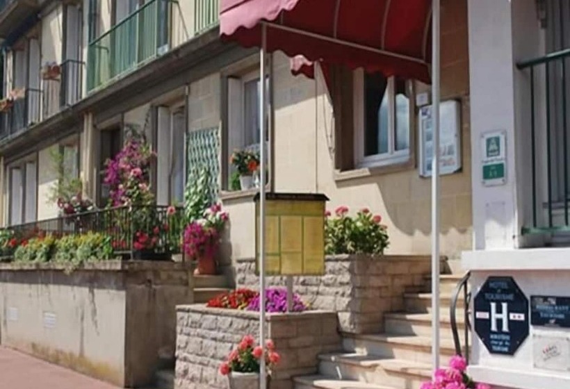 ホテル Logis Hôtel & Restaurant   Le Normandie