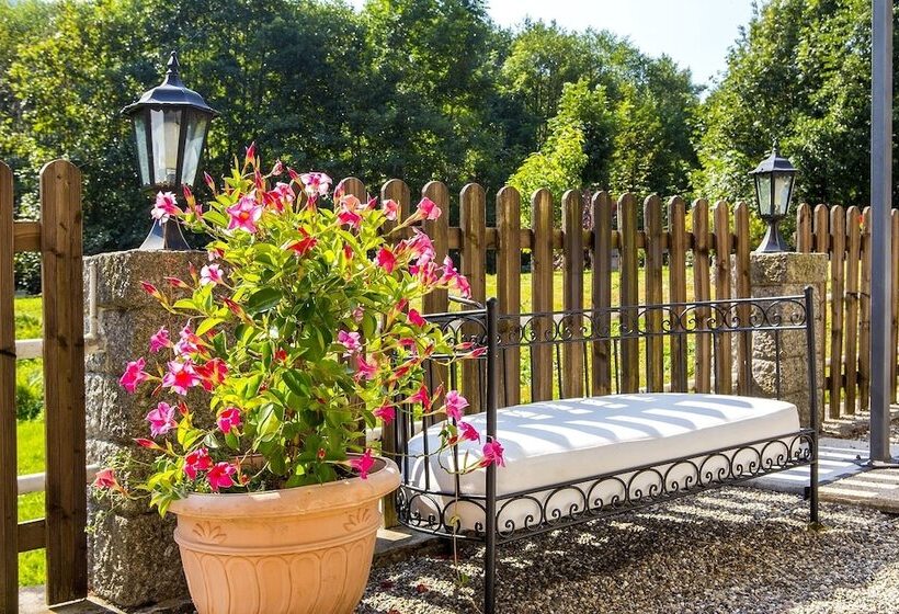 酒店 Logis Hôtel Restaurant La Tête Des Faux